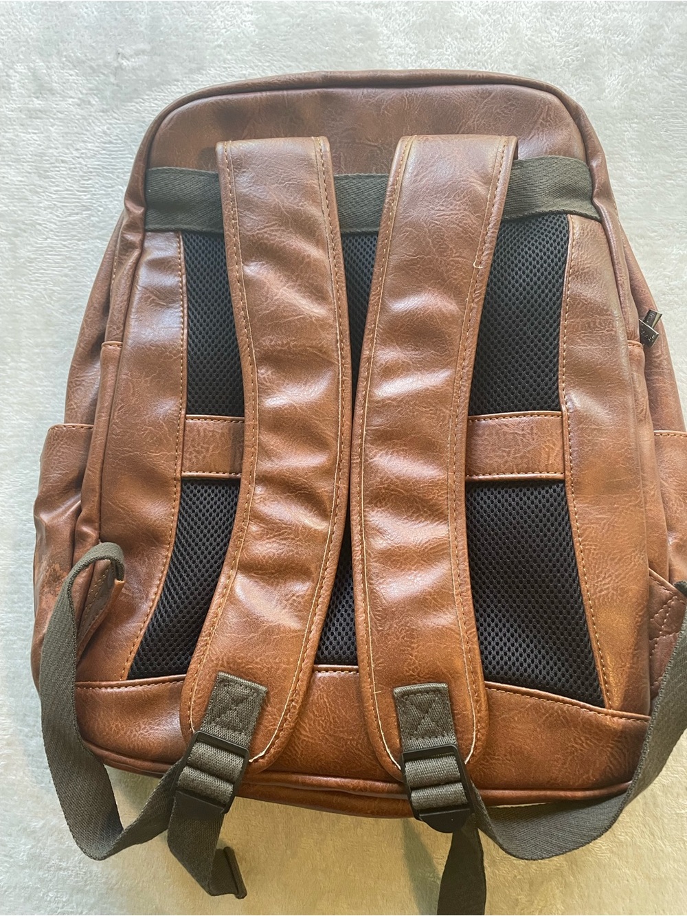 Bugatti Valentino Vegan Leather Laptop Backpack with RFID Protection - Picture 3 of 8
